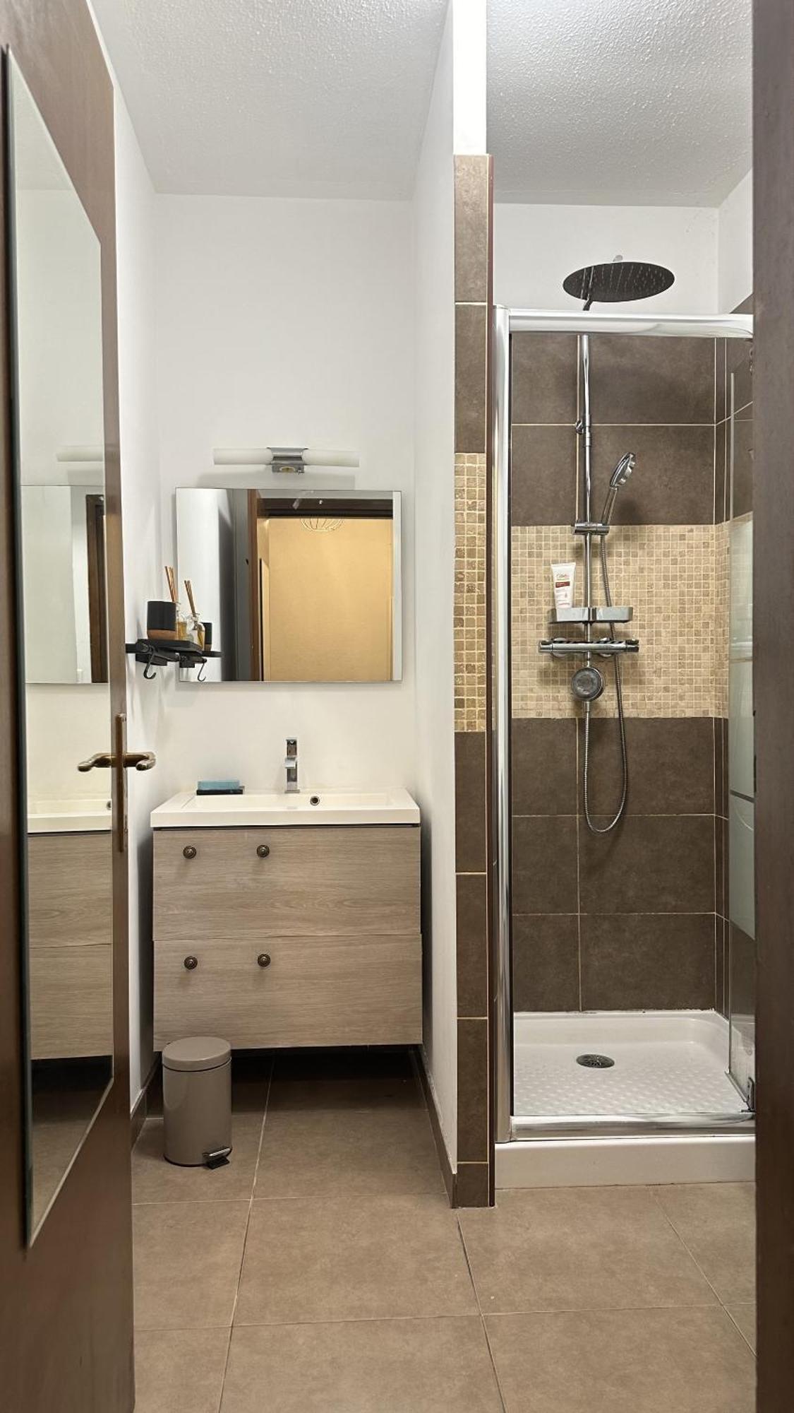 Appartement Maenat บอร์โก ภายนอก รูปภาพ